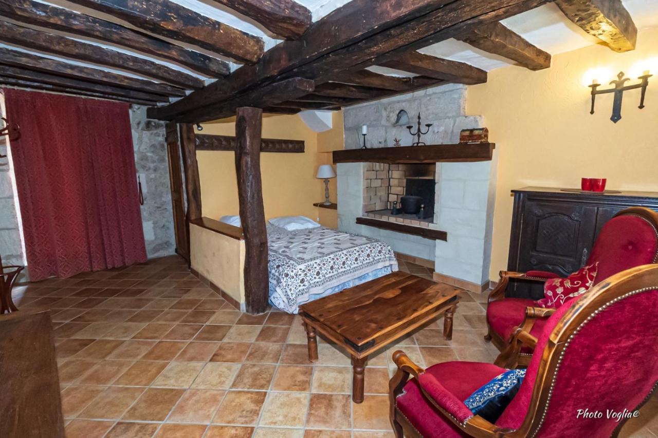 Domaine De La Juranvillerie, Gite Et Chambres D'Hotes Rigny-Usse Luaran gambar